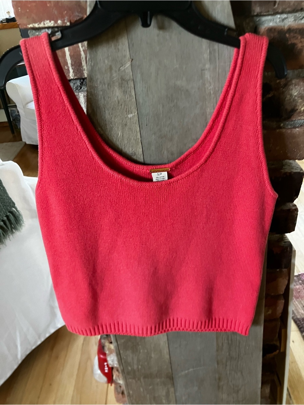 Magaschoni Red Knit Crop Tank